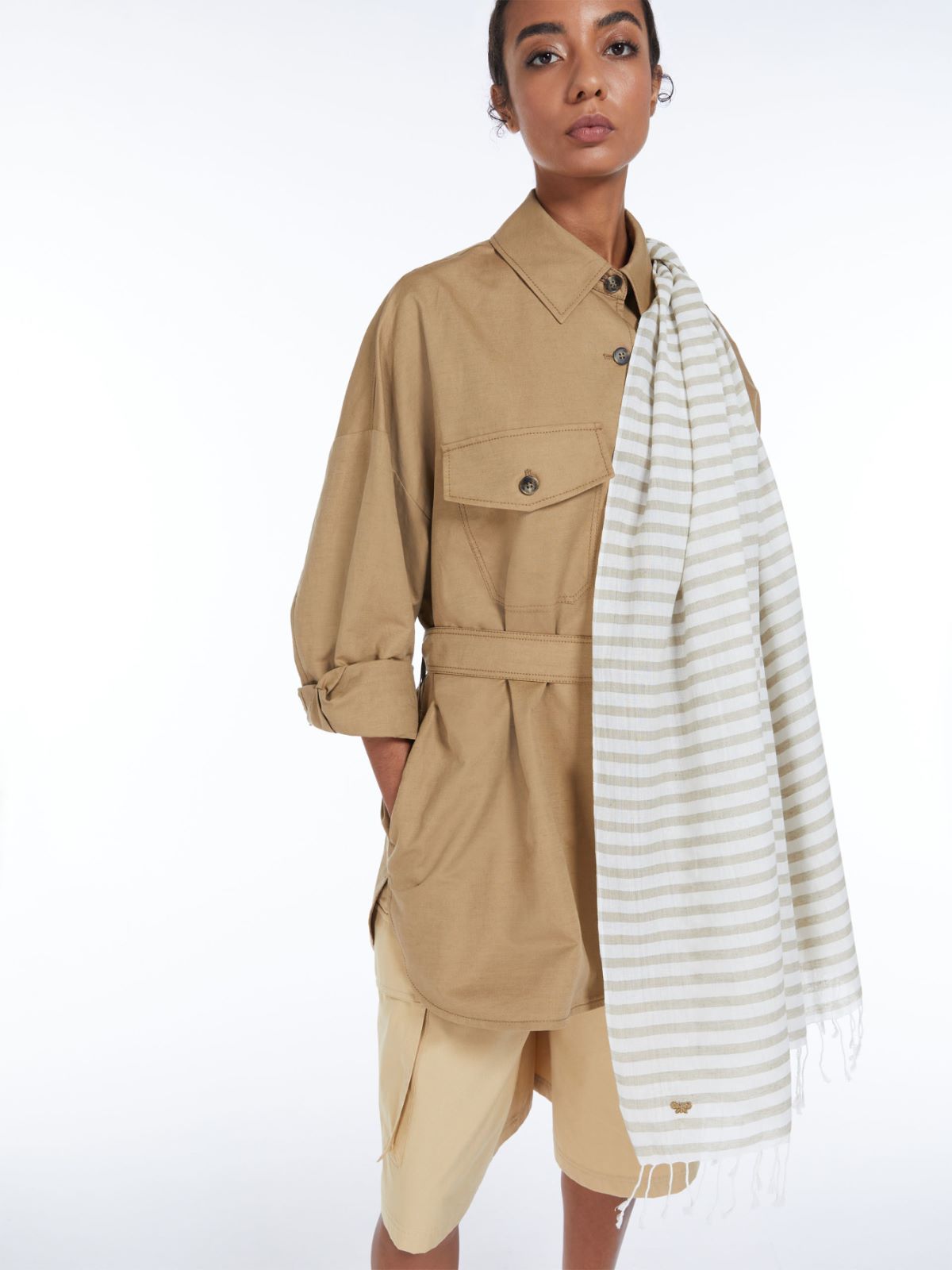 Yarn-dyed cotton stole