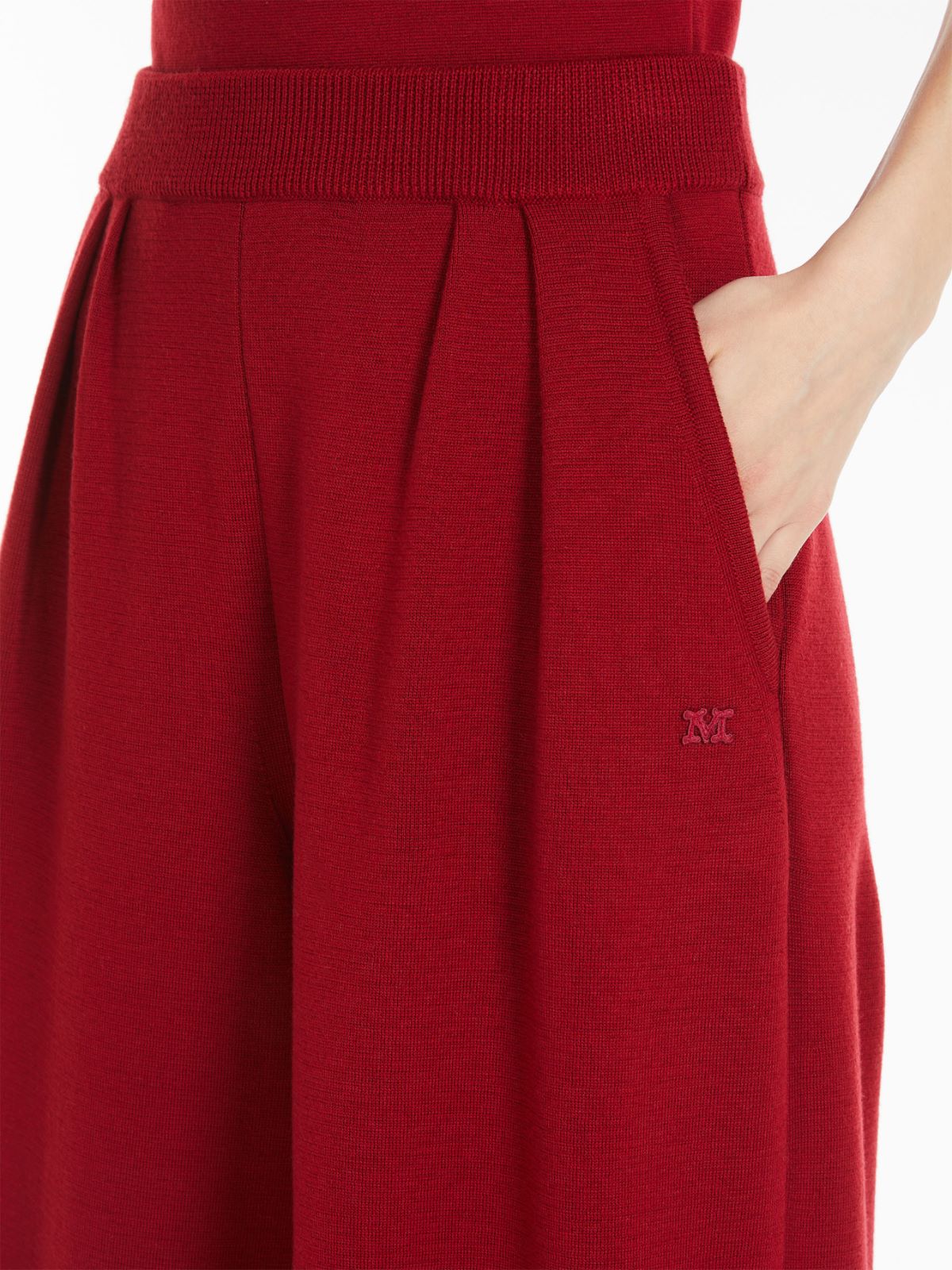 Wide-leg wool trousers