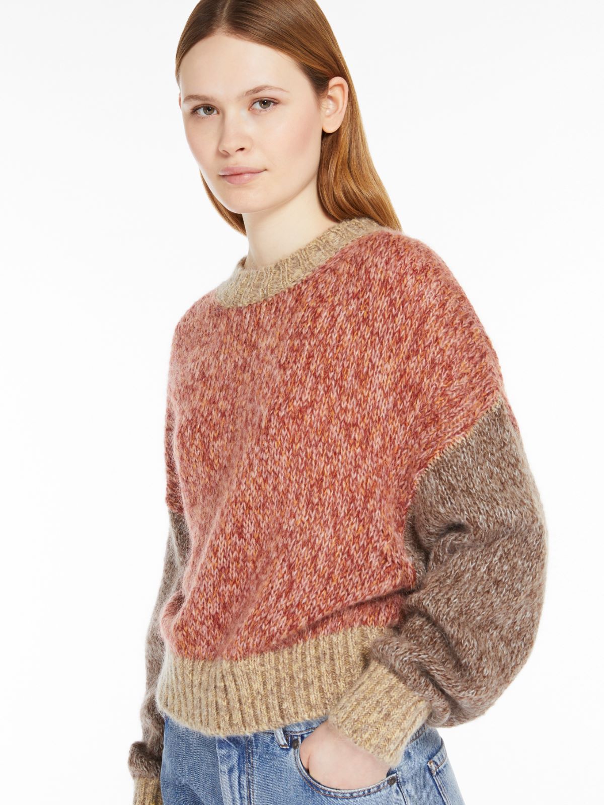Mohair chiné yarn sweater