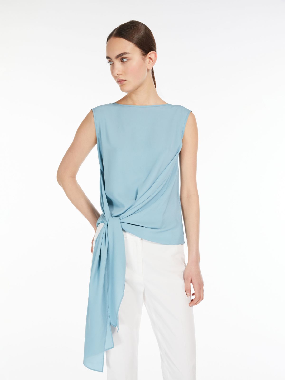 Jersey and crepe top