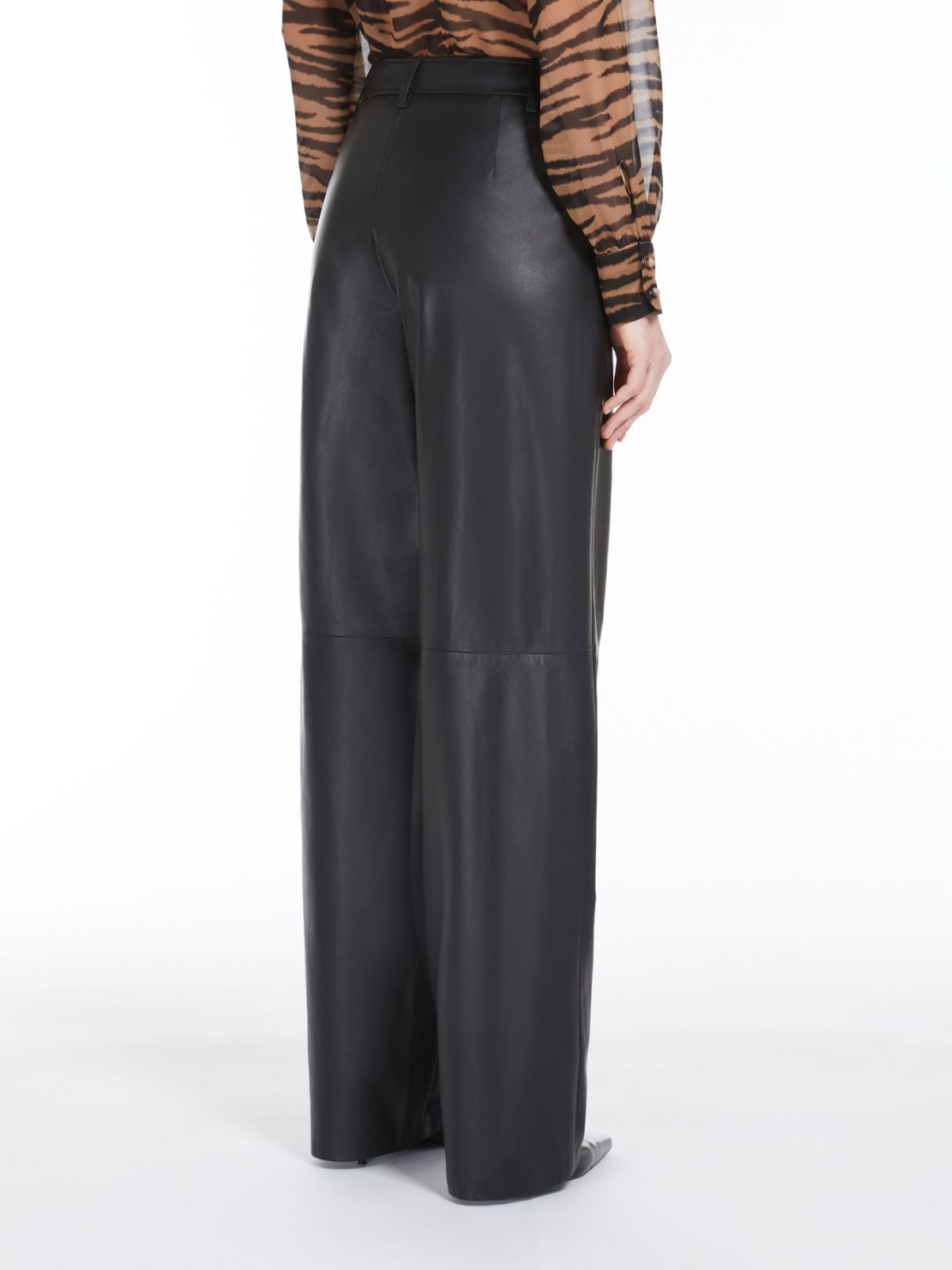 Wide-leg nappa trousers