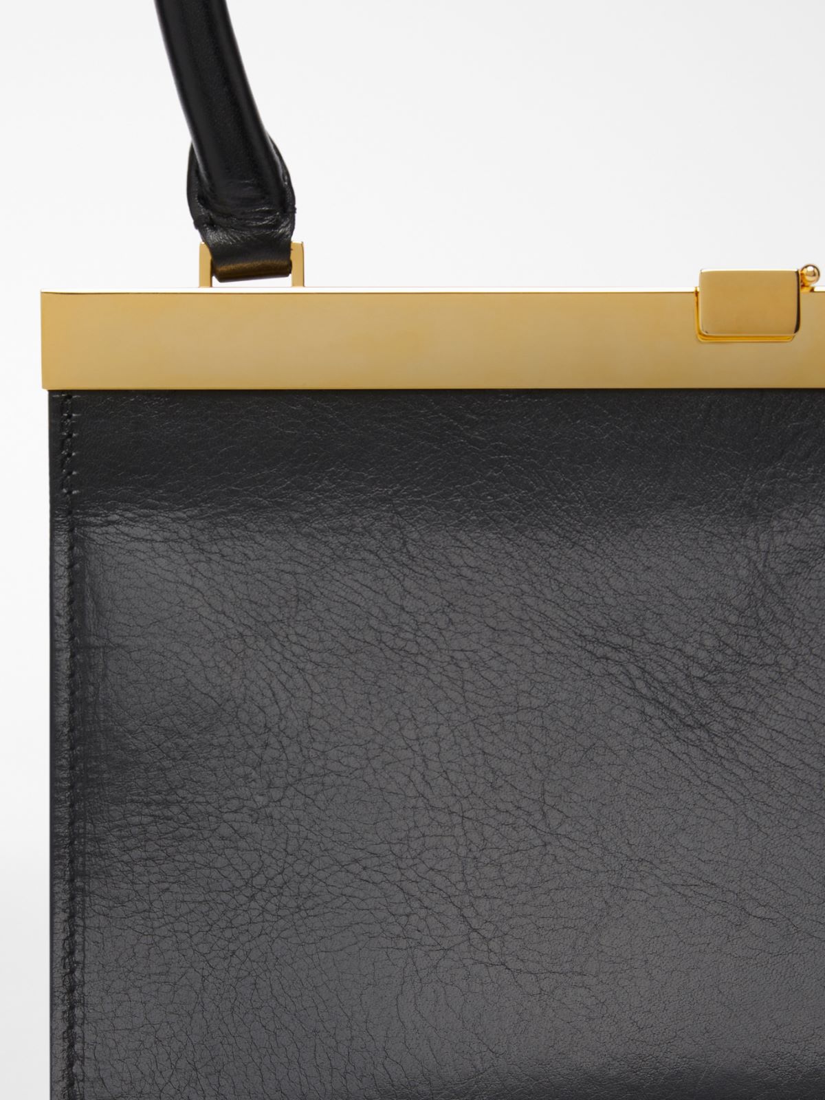 Medium leather Lizzie Bag