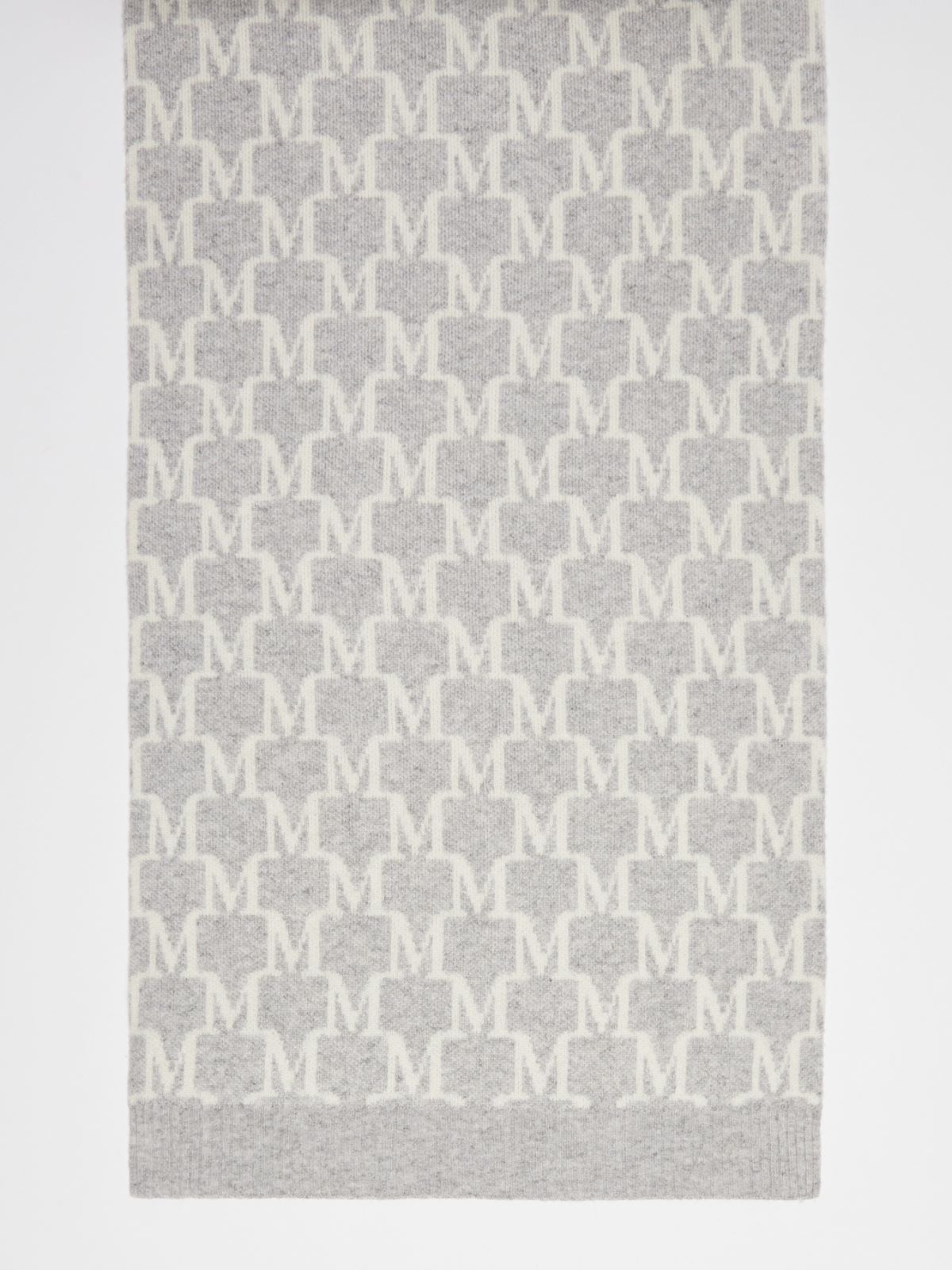 Cashmere logo scarf