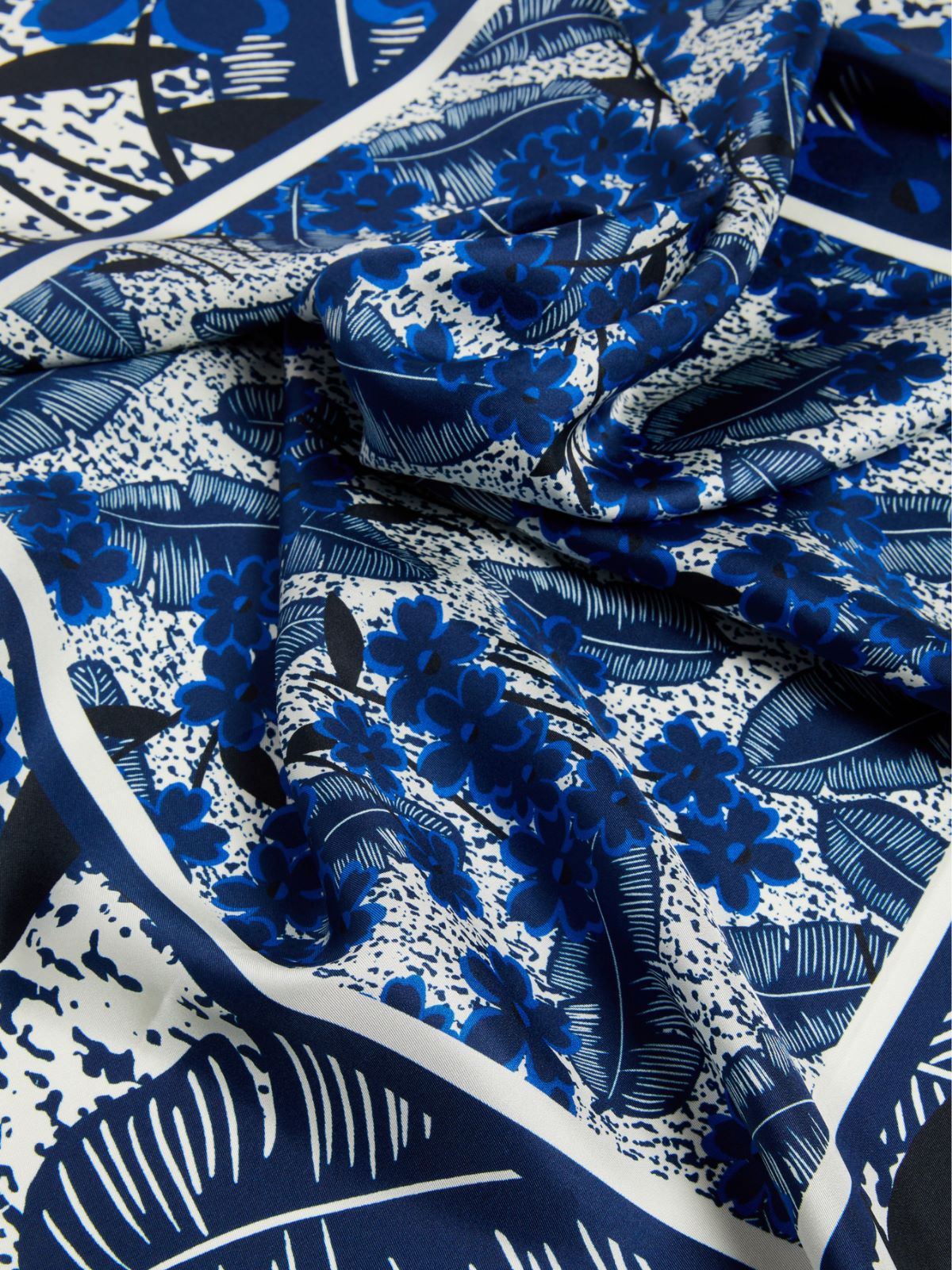 Silk twill scarf