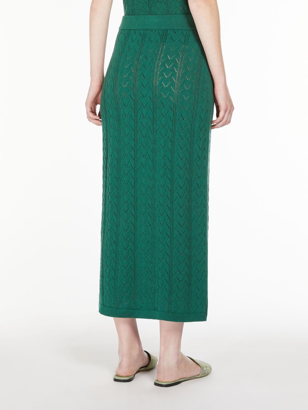 Crochet-knit cotton yarn skirt