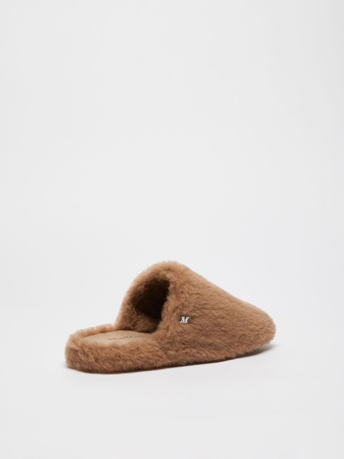 Teddy fabric slippers