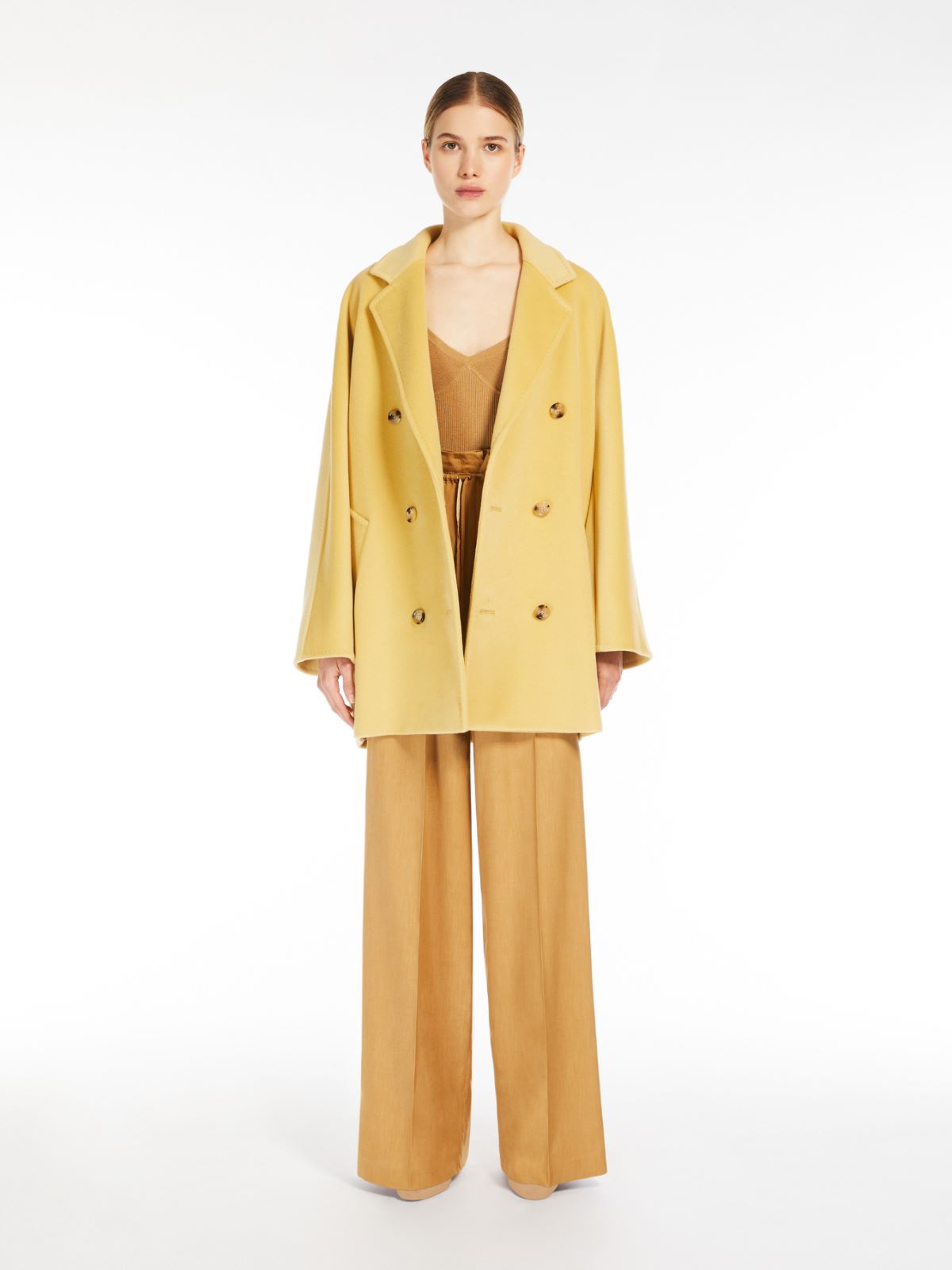 Short 101801 Icon Coat