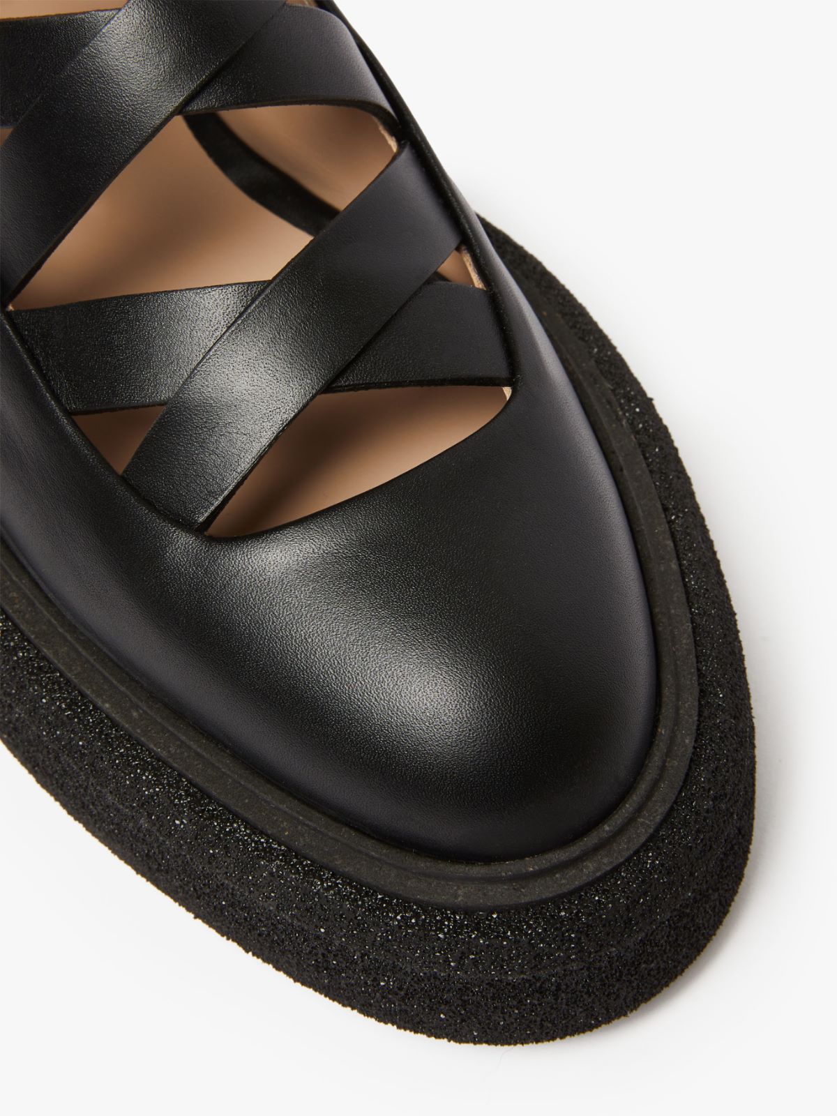 Leather ballet flats with straps