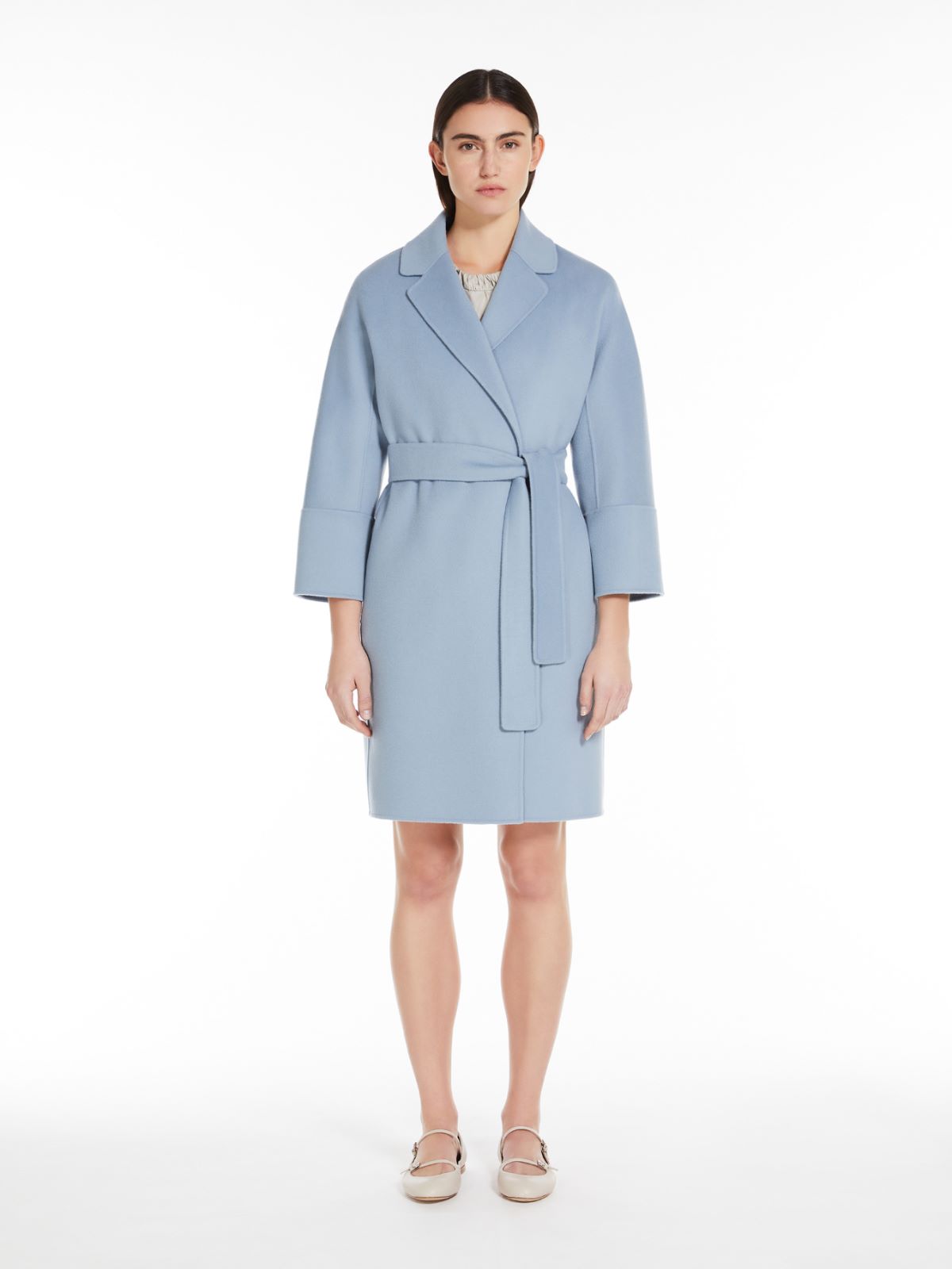 Double-faced short wool coat