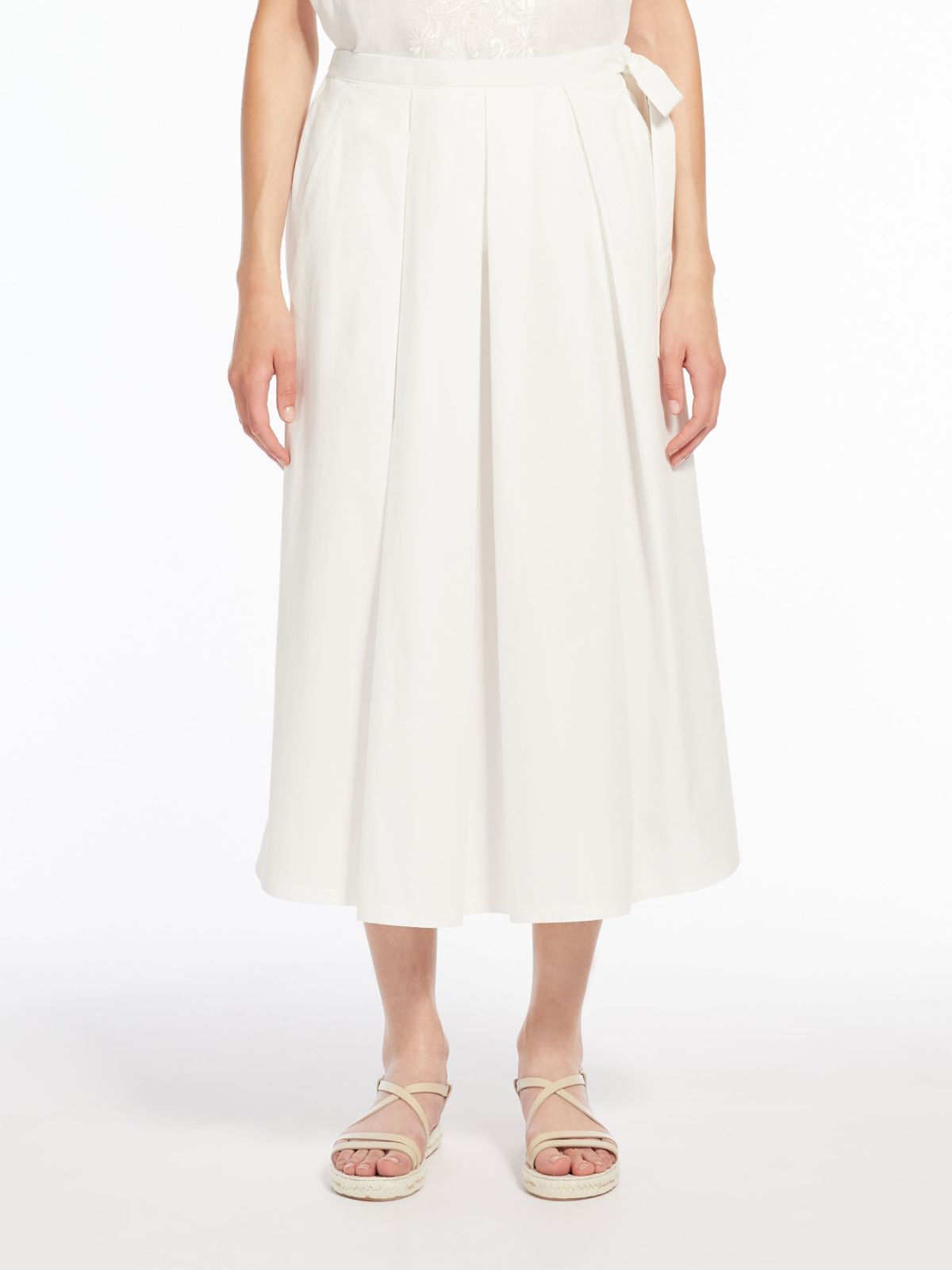 Cotton poplin skirt