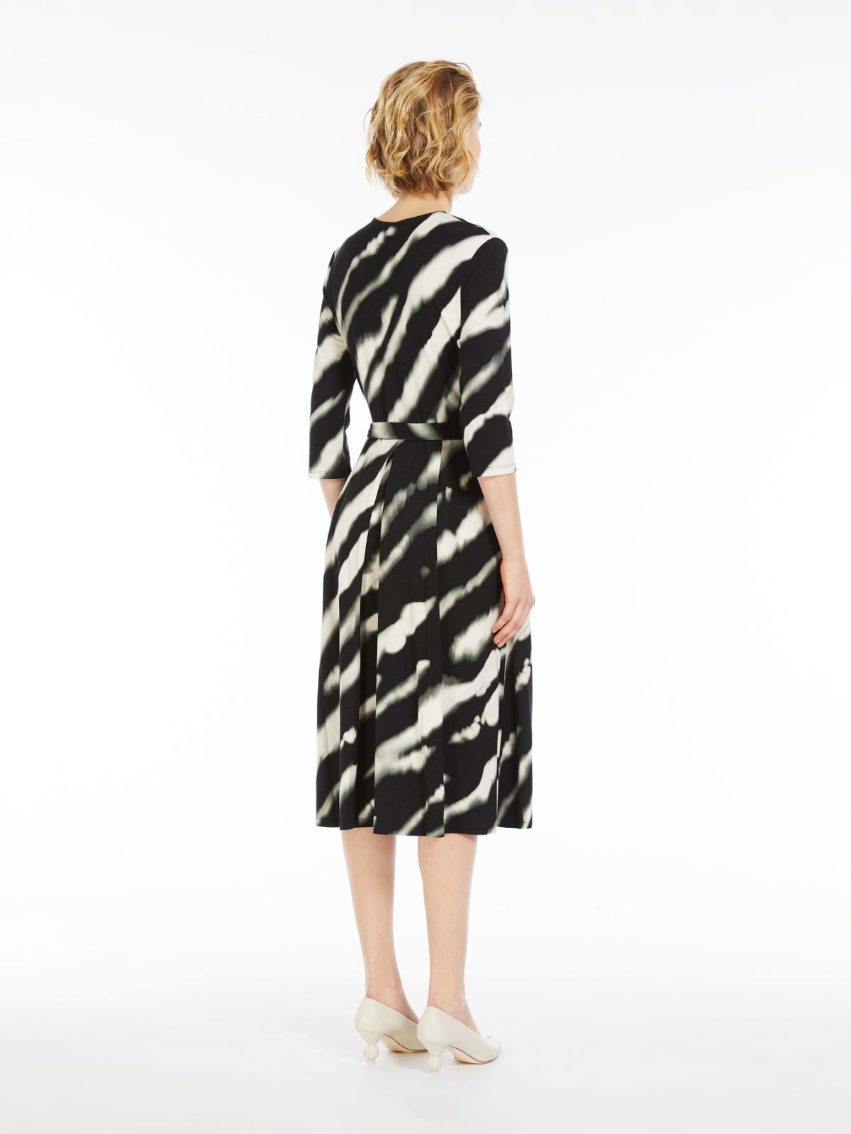 Fluid jersey dress