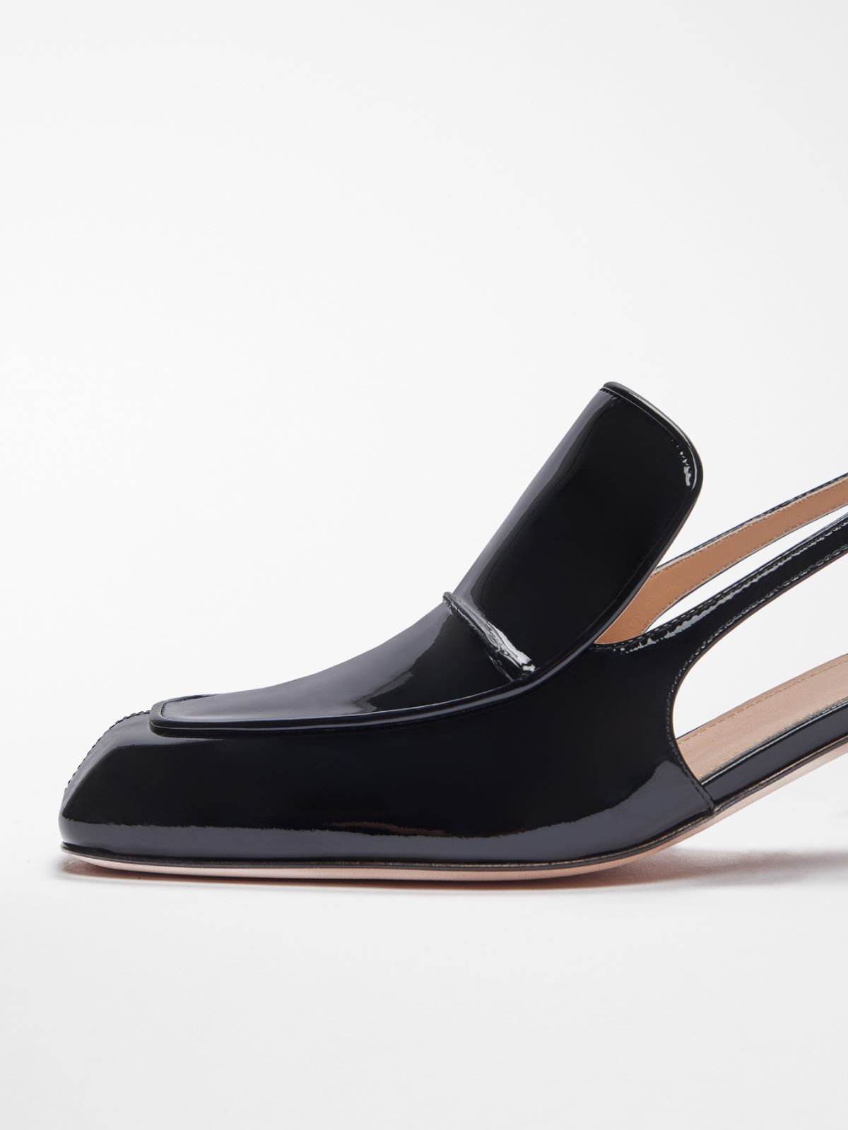 Patent-leather slingbacks