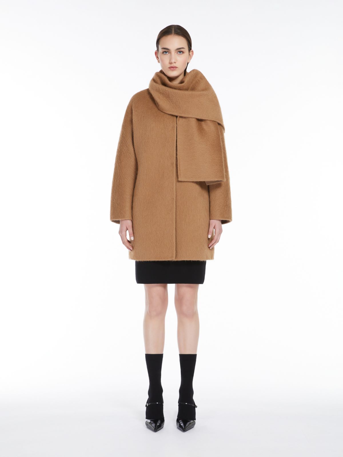 Alpaca and wool jacket with scarf