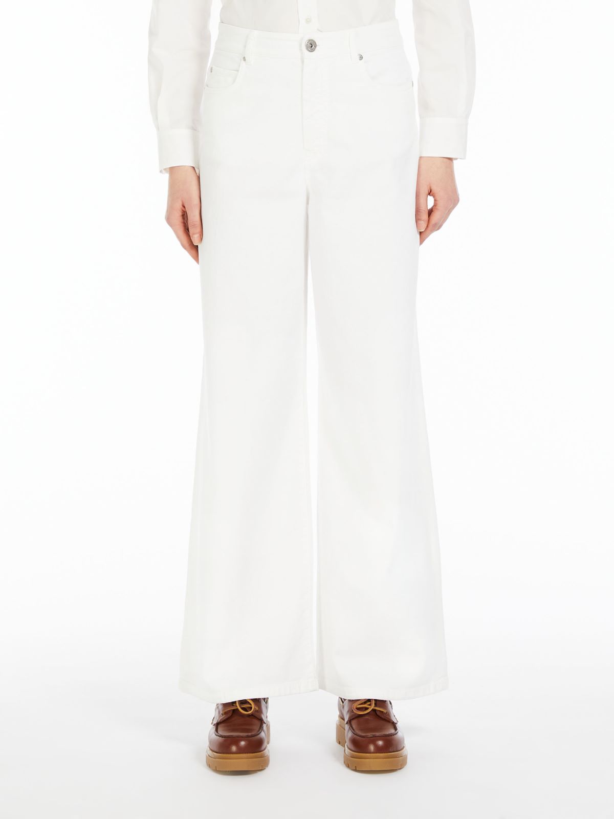Cropped cotton trousers
