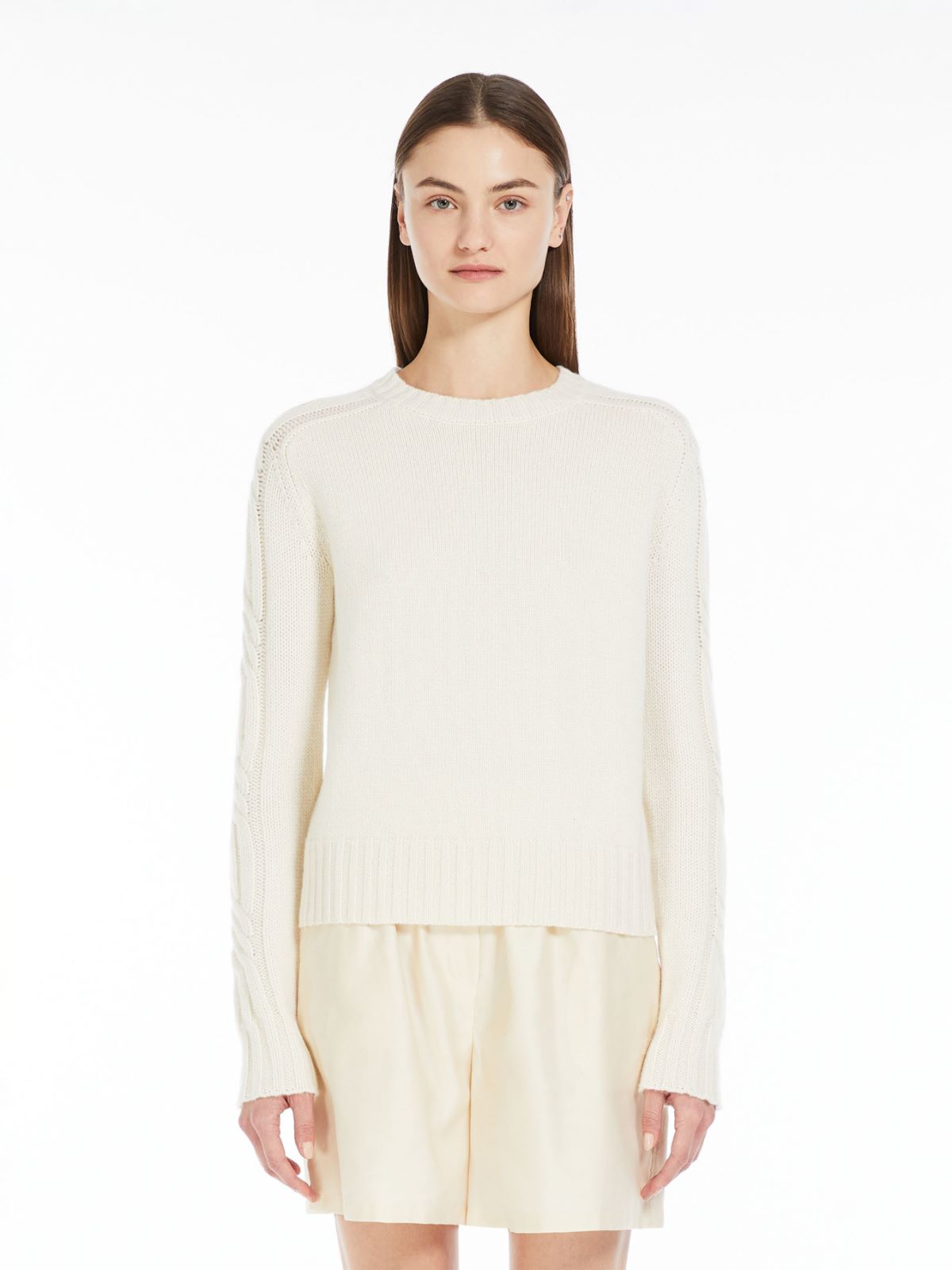 Pure cashmere crew-neck jumper