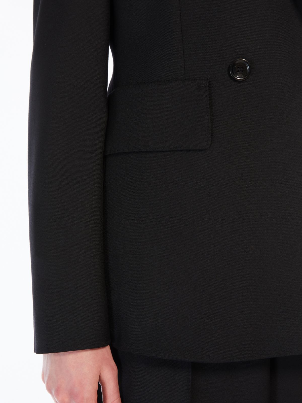 Gabardine wool blazer