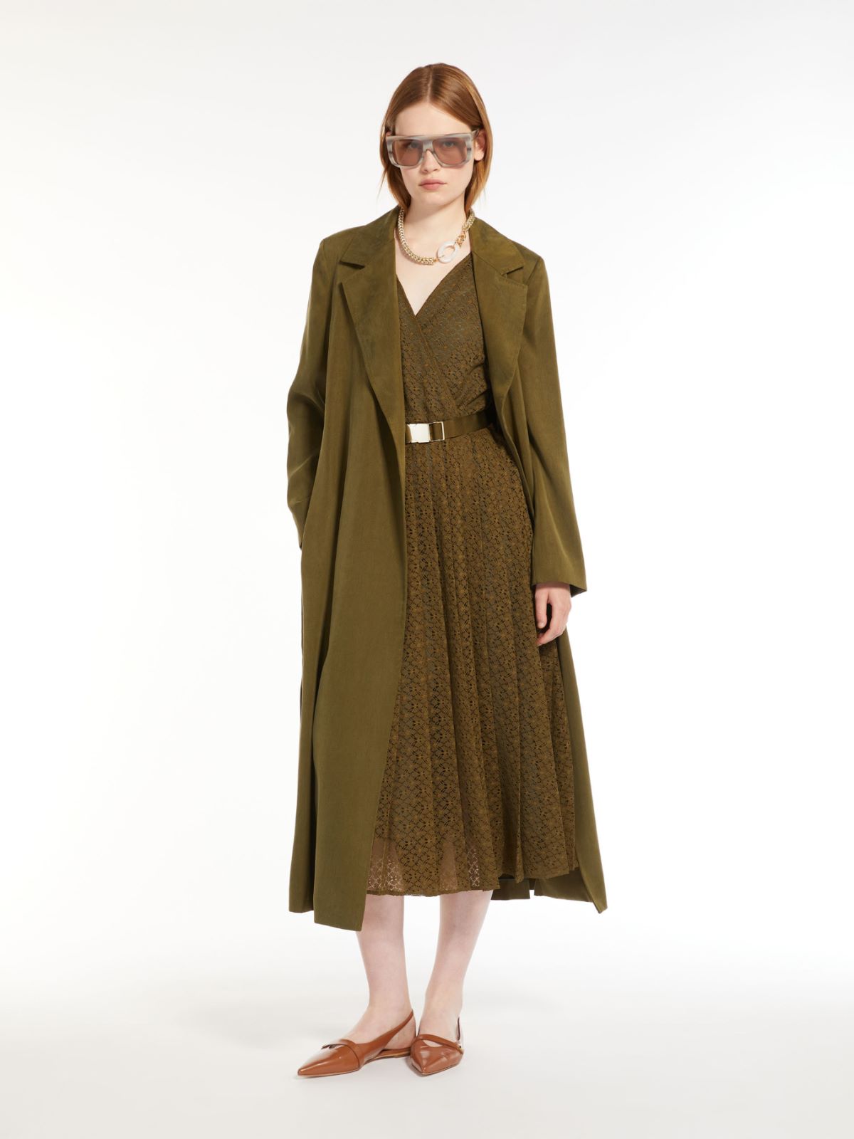 Lace dress with circular skirt