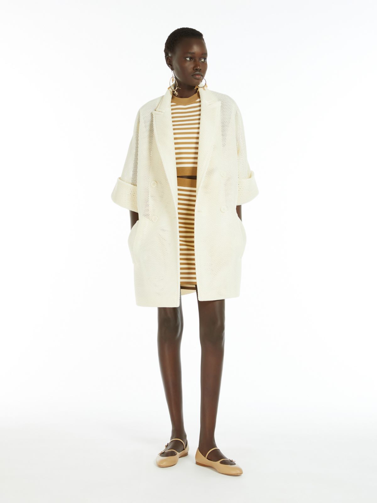 Oversized coat in mesh jersey