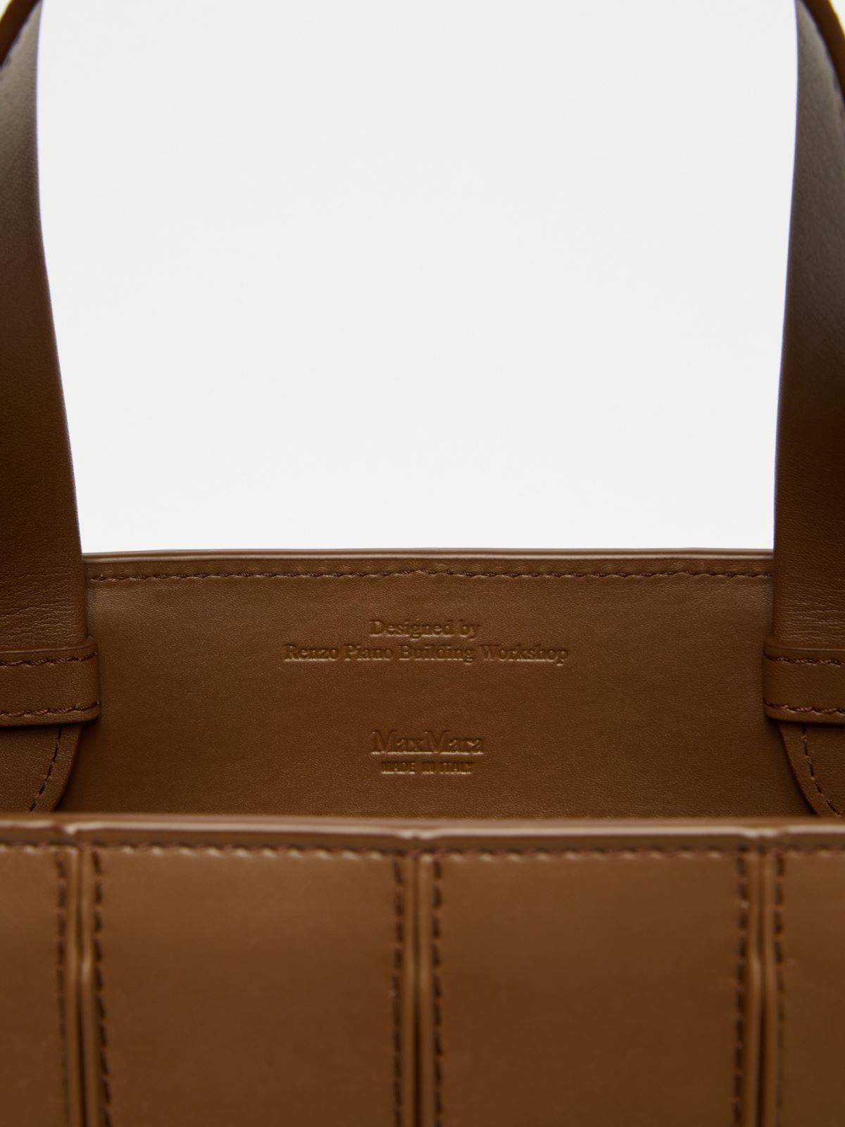 Large leather Whitney Bag