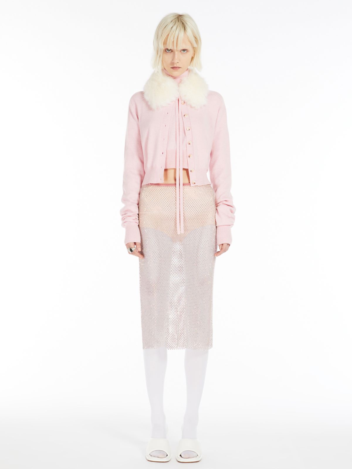 Detachable-collar cardigan