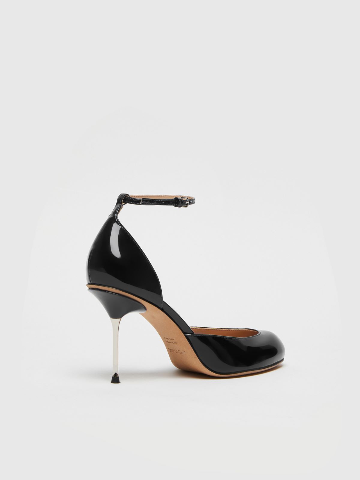 Patent-leather Mary Jane court shoes