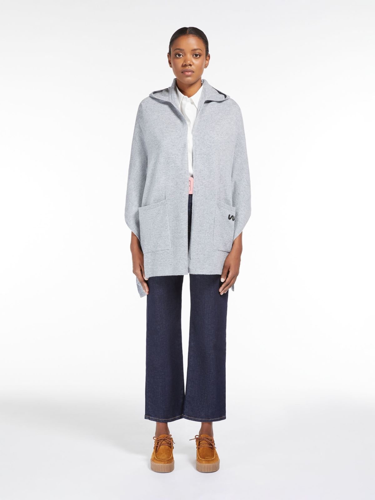 Hooded cashmere shawl