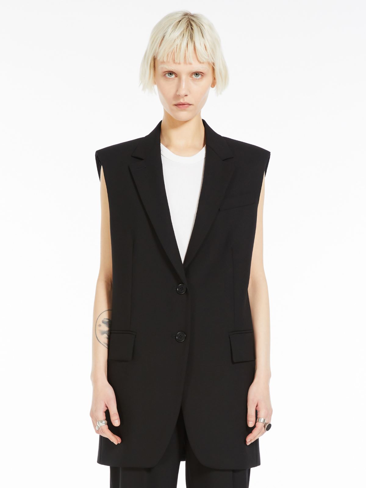 Sleeveless wool blazer
