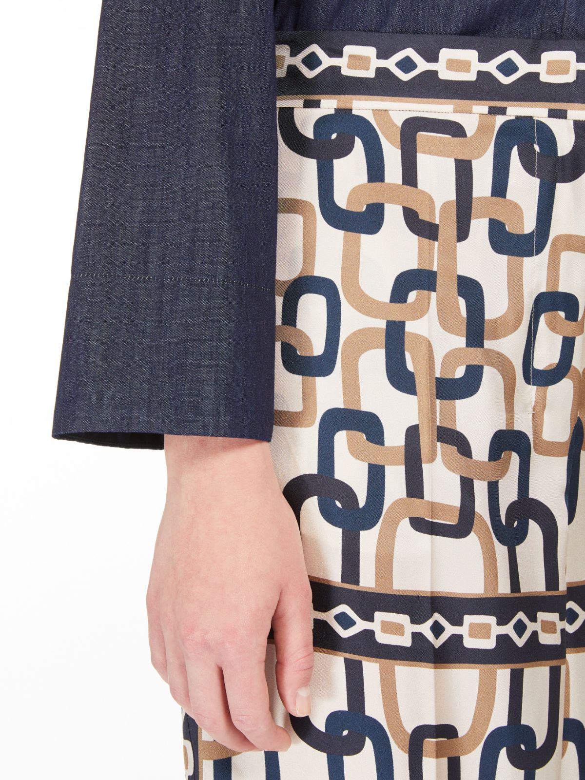 Printed twill trousers