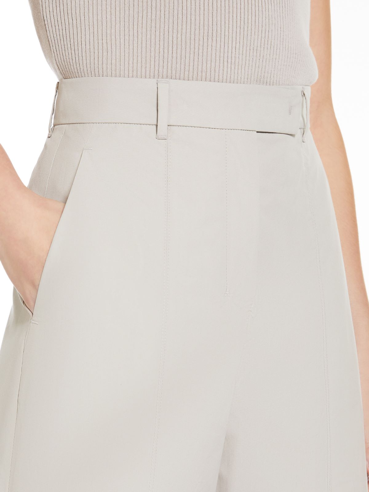Wide-leg poplin trousers
