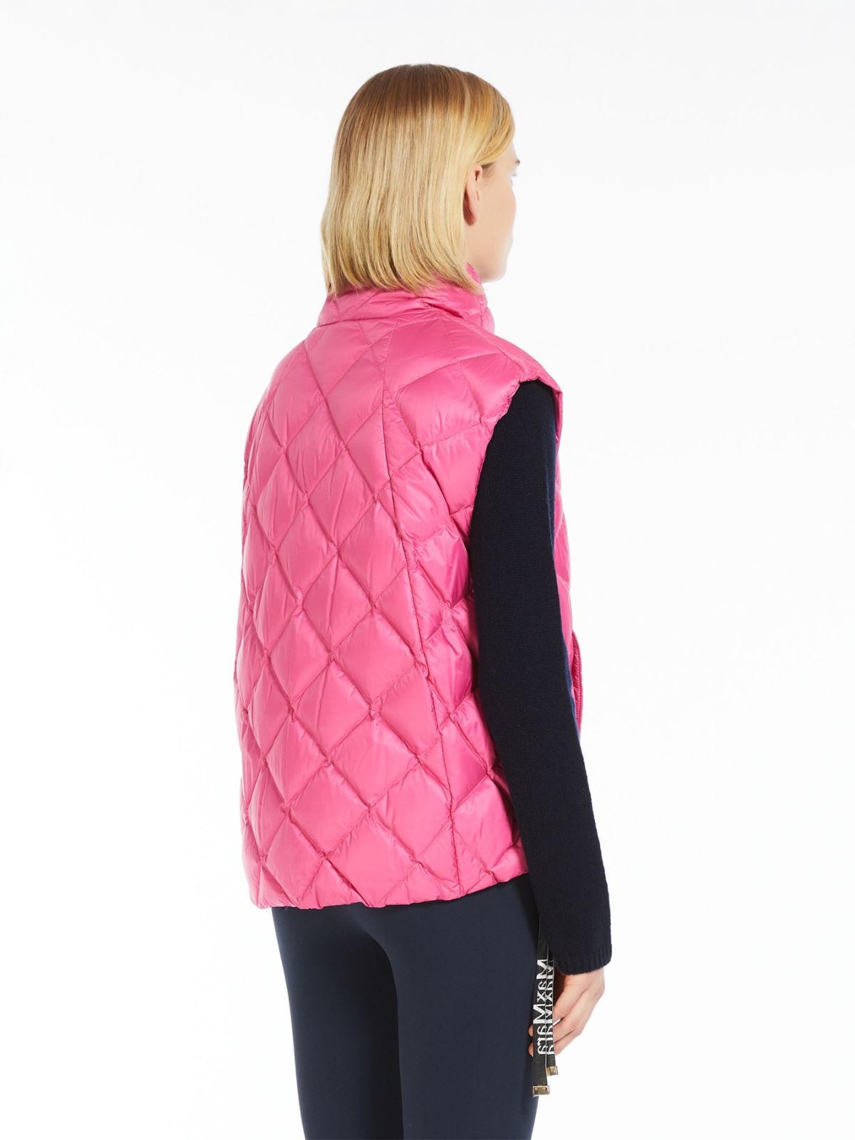 Water-resistant technical canvas gilet