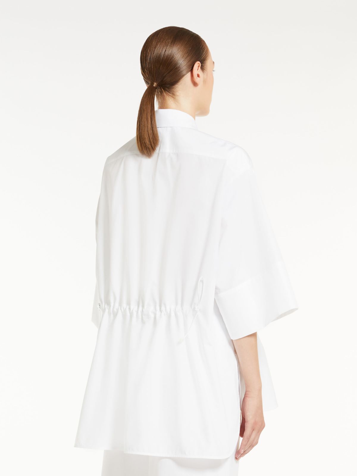Loose-fitting cotton poplin shirt