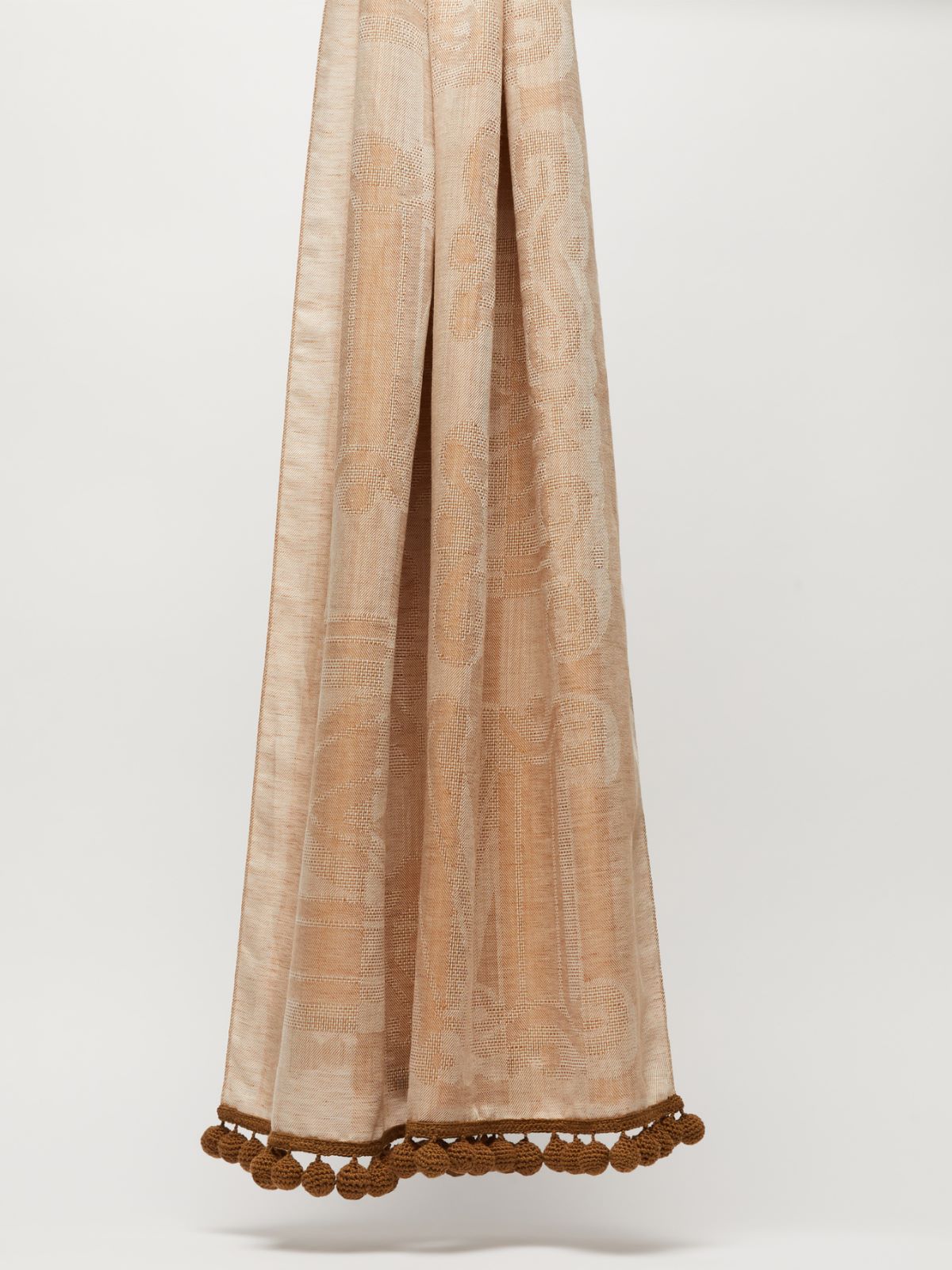 Jacquard fabric stole