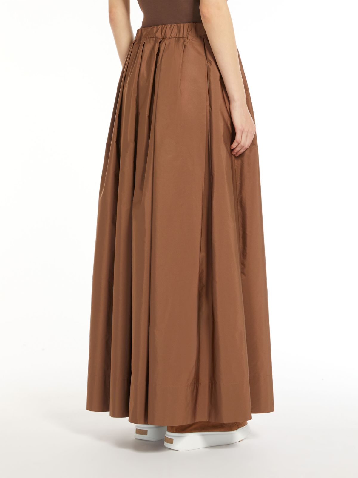 Flared taffeta skirt