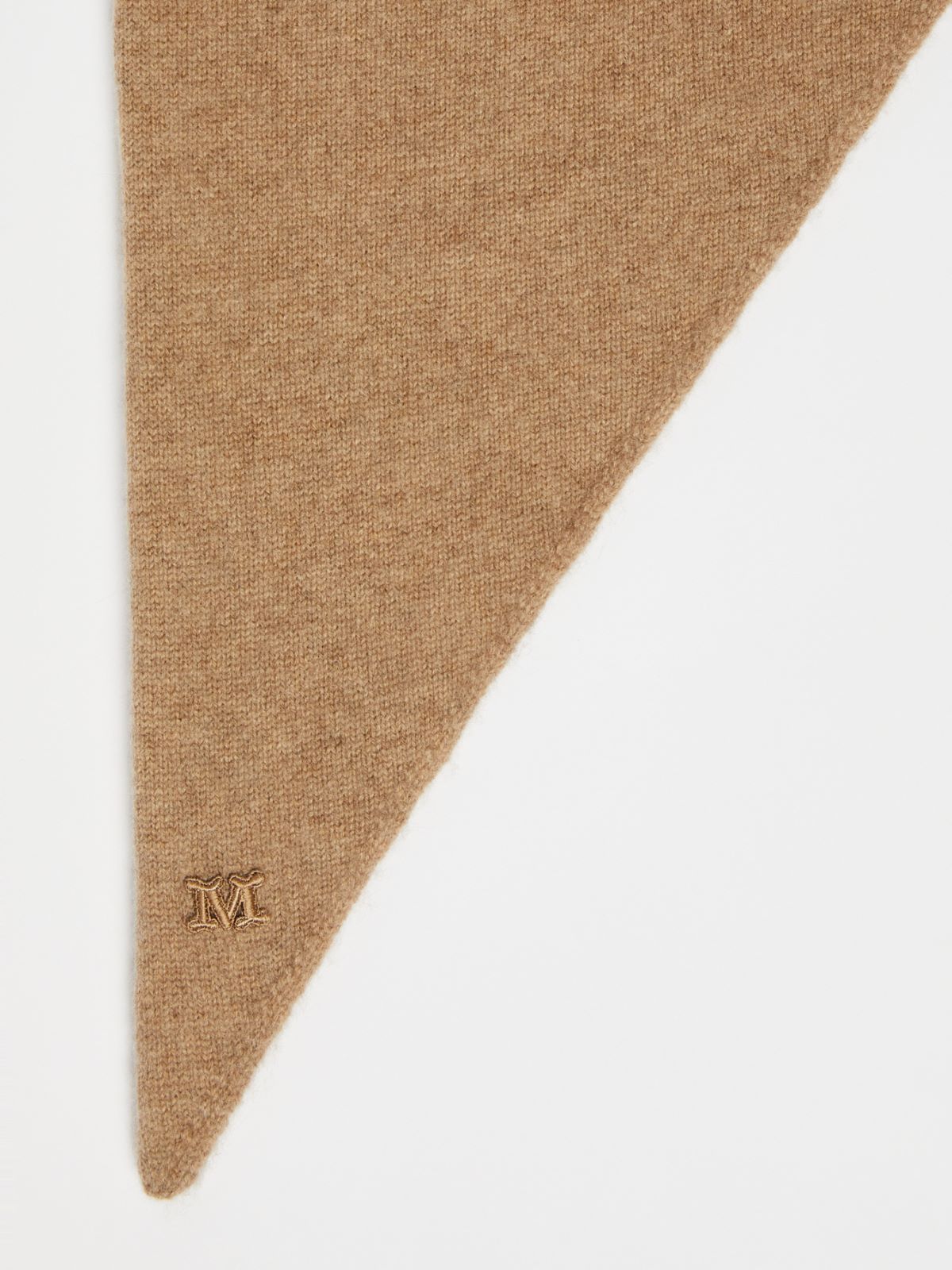 Triangular wool and cashmere scarf