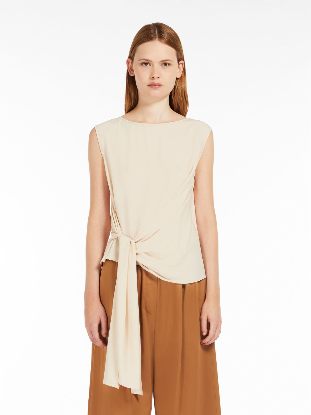 Jersey and crepe top