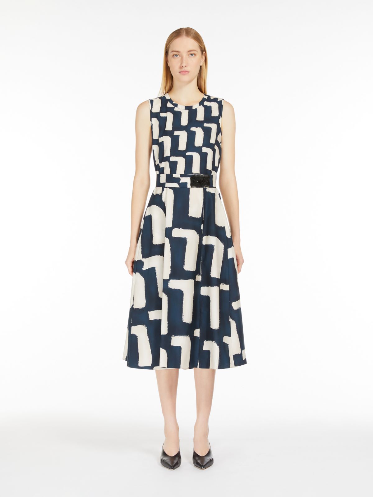 Dress in printed poplin