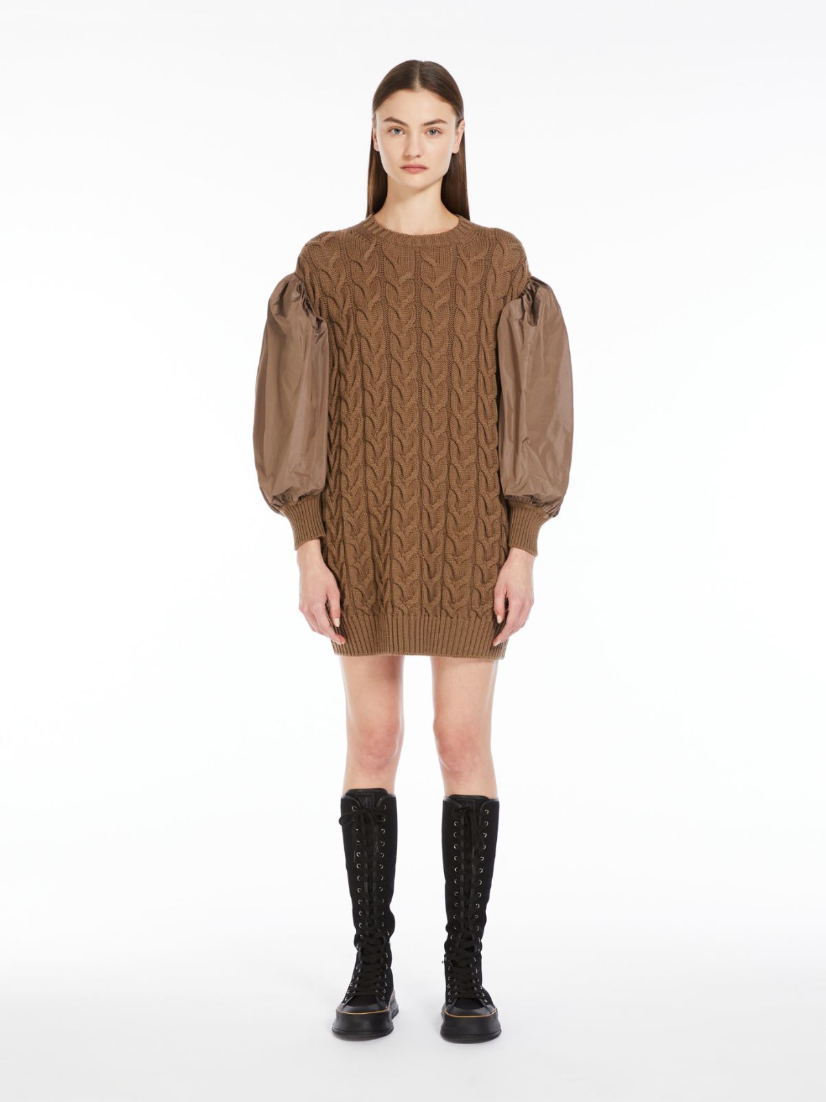 Wool dress with balloon sleeves