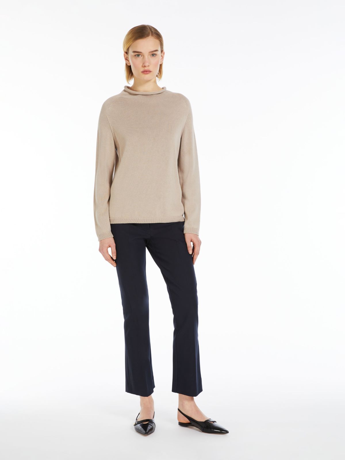 Cotton yarn polo-neck sweater