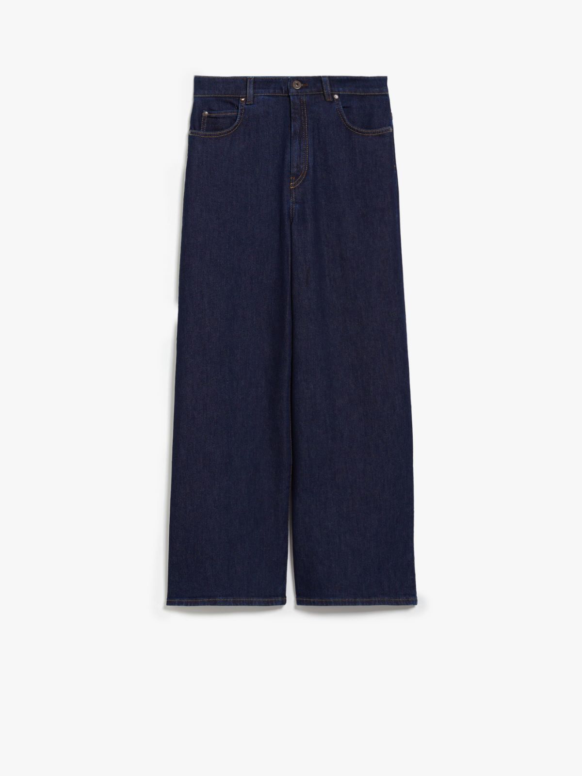 Relaxed-fit comfortable denim jeans