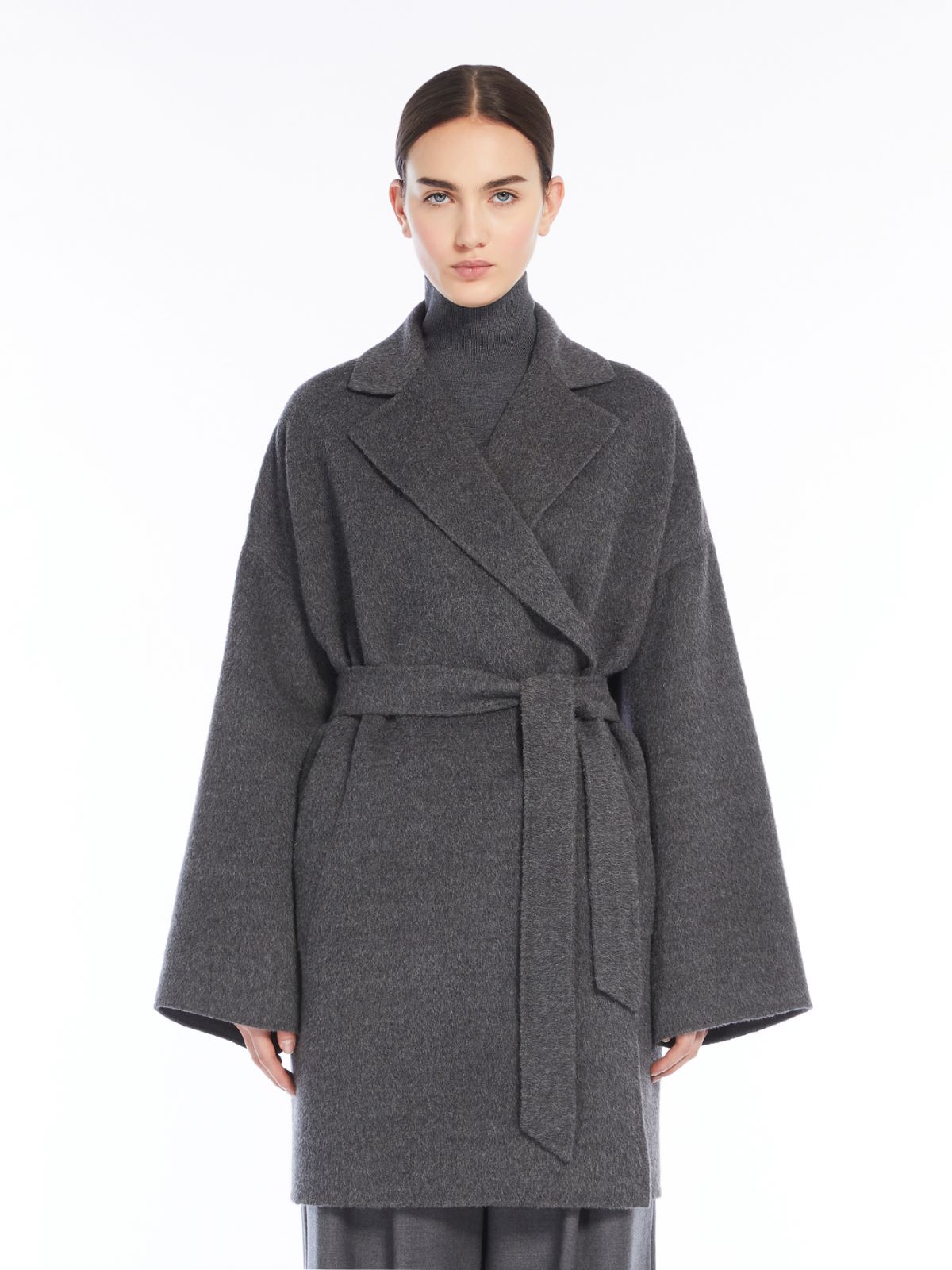 Oversized wool and alpaca coat