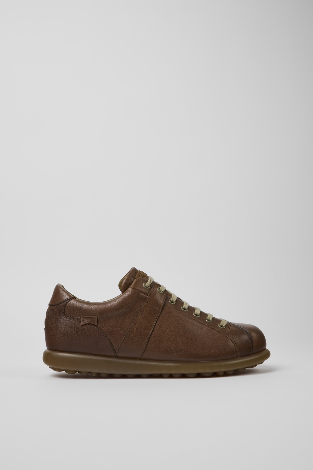 Brown shoe for men