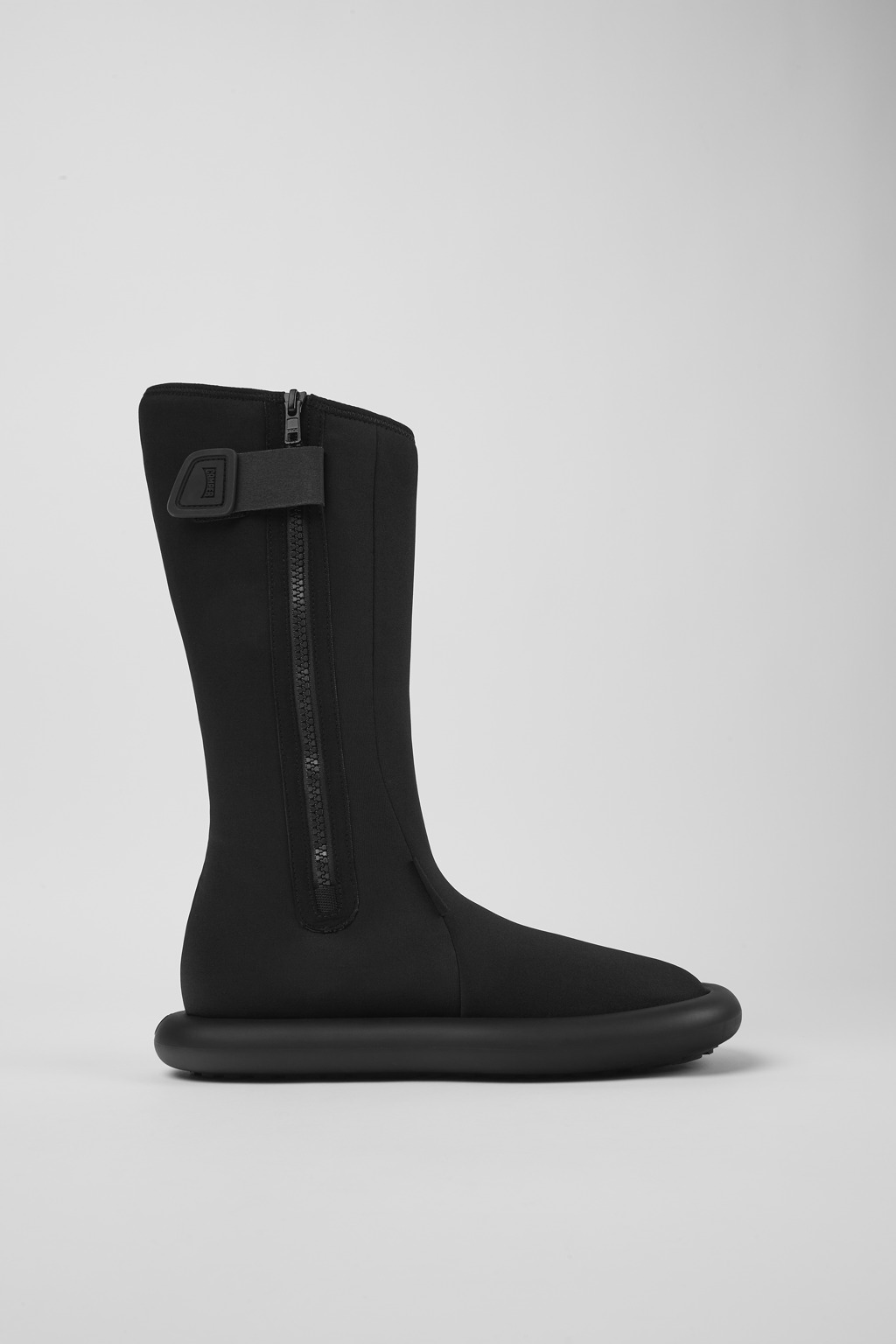 Black boots for women by Camper x Ottolinger