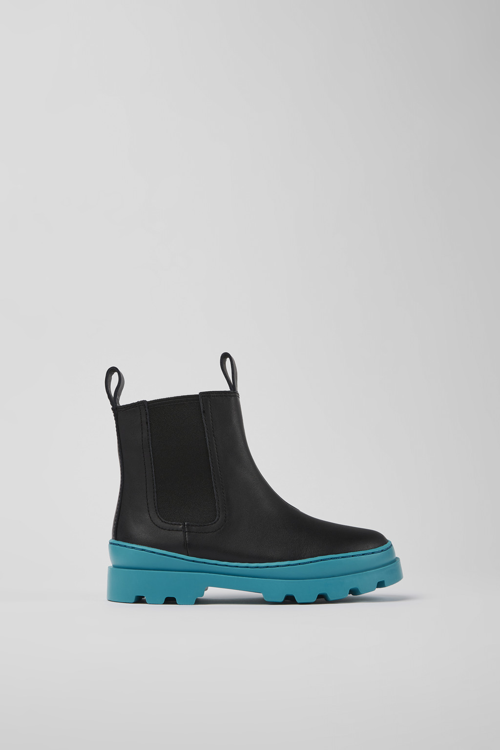 Black leather Chelsea boots for kids
