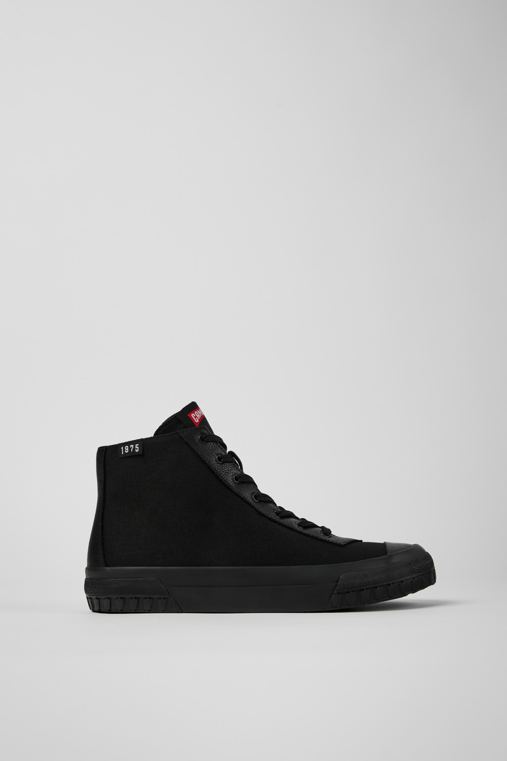 Black boots for women