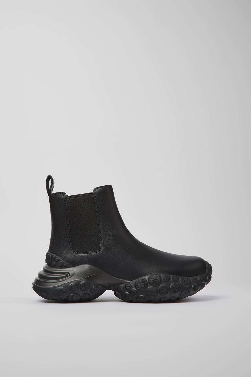 Black responsibly raised leather ankle boots