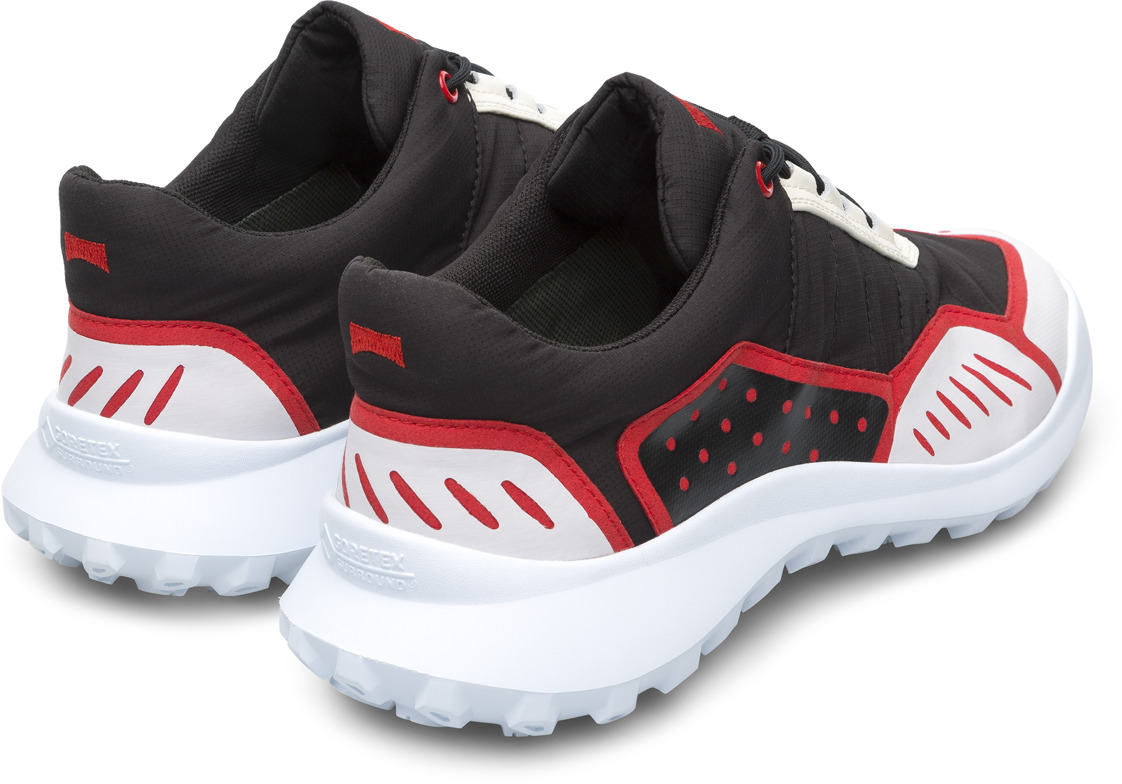 Black and white sneaker for women