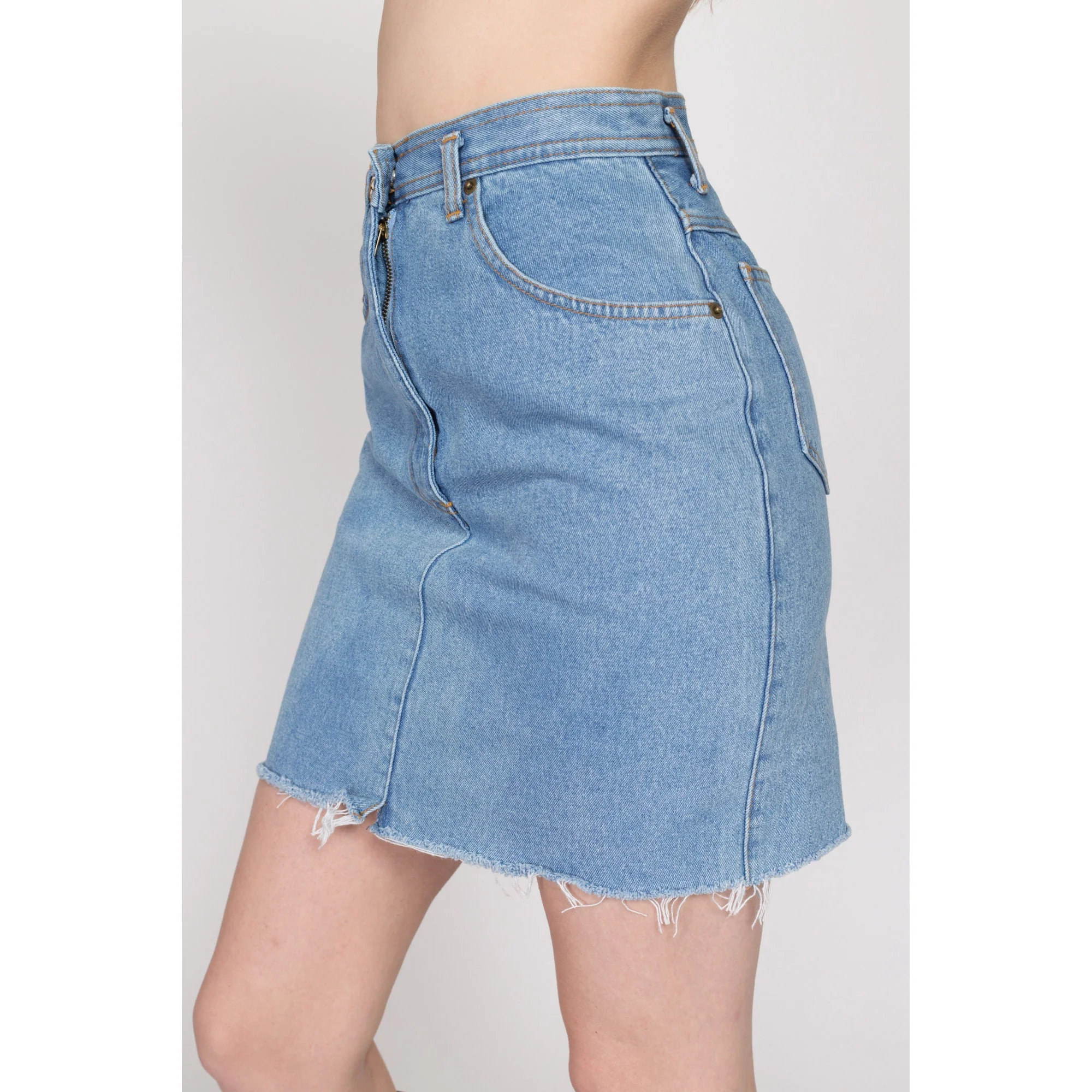 Small 90s Light Wash Denim Mini Skirt 26