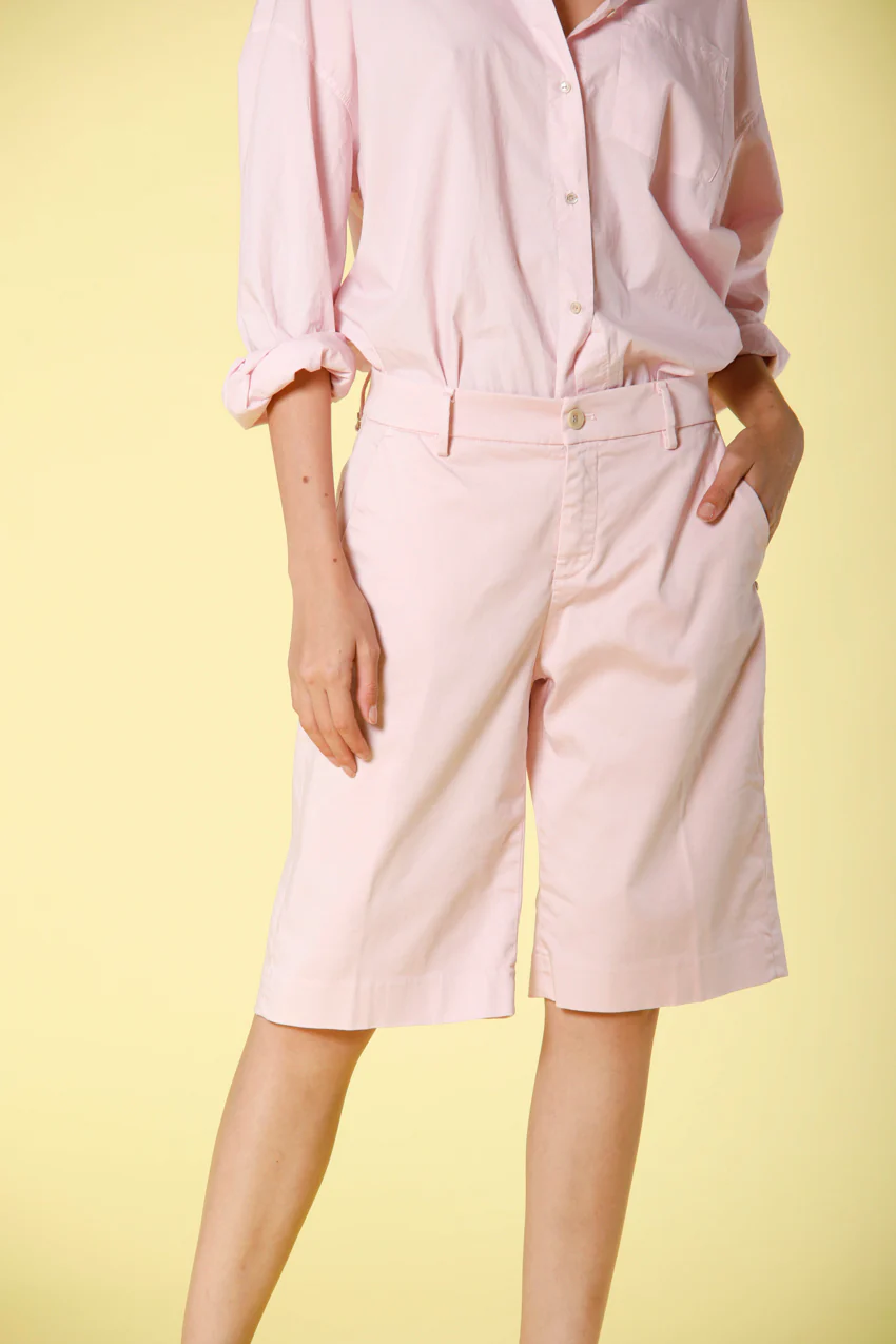 New York Straight woman's chino bermuda in stretch satin regular