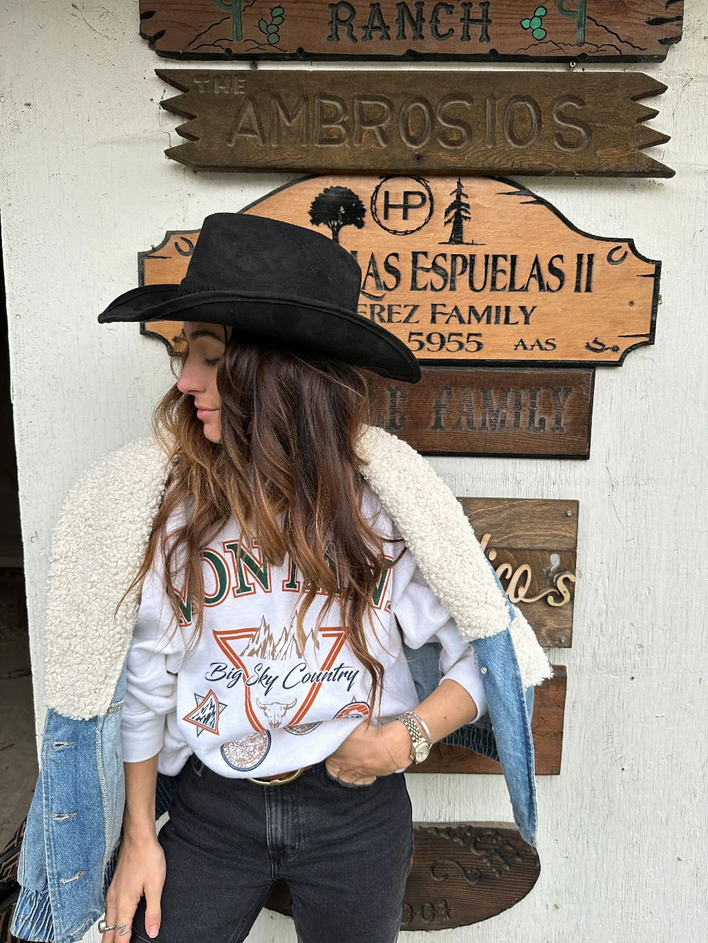 Montana Beige Crewneck Sweater