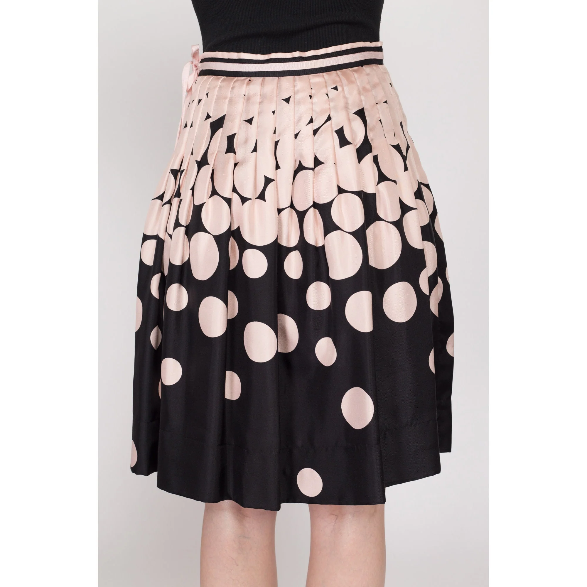 XS-Sm 90s Pink & Black Silk Polka Dot Skirt